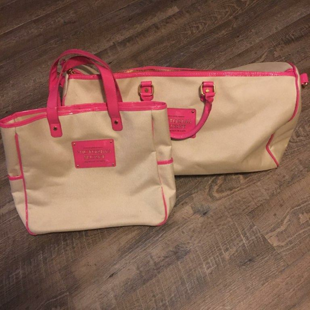 2 piece Victoria Secret travel set